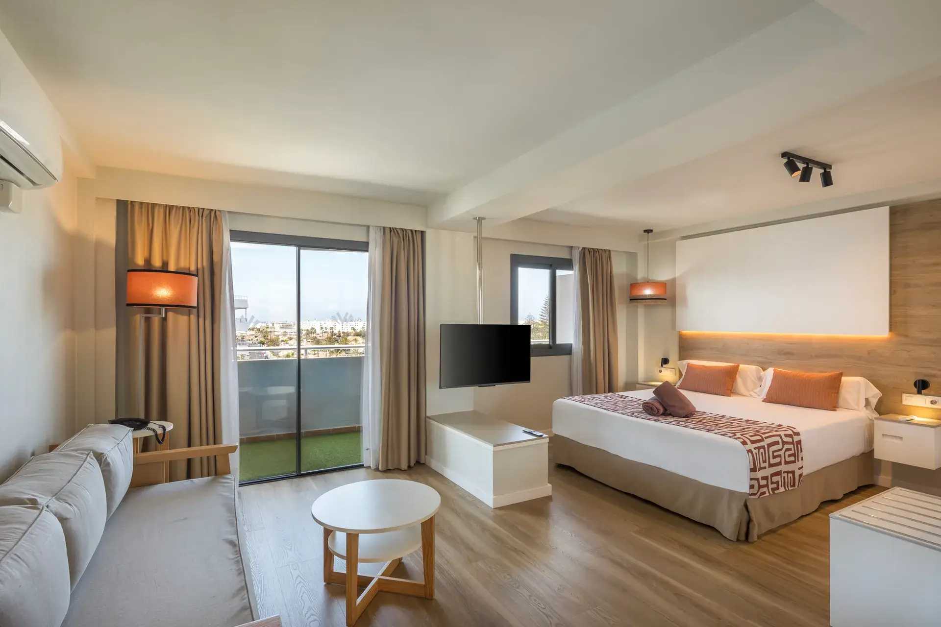 Junior Suite 1