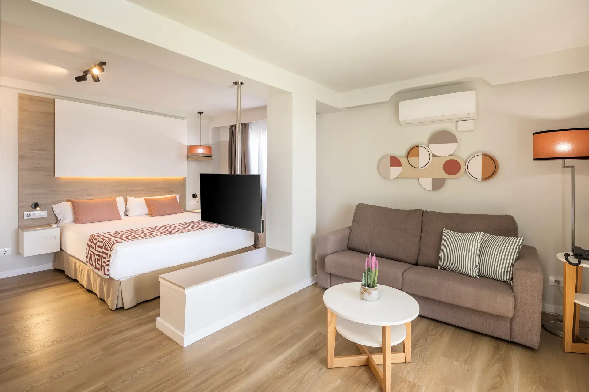 Junior Suite Deluxe 2